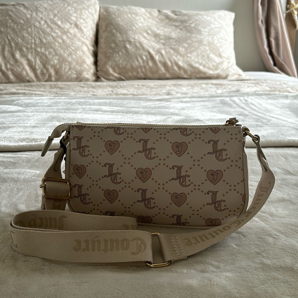 Juicy Couture crossbody bag
